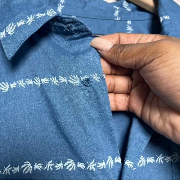 Patagonia Men Go To Shirt XL Blue Organic Cotton Stripe Short Sleeve Button Down - Picture 5 of 11